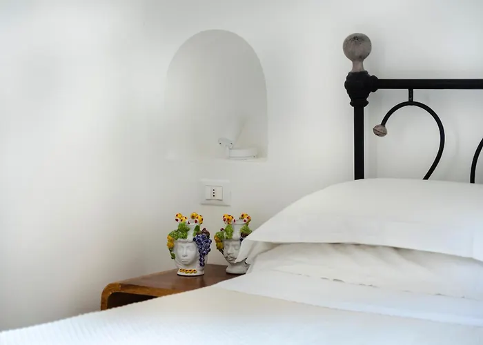 Boutique Hotel I Cinque Balconi Santa Marina Salina