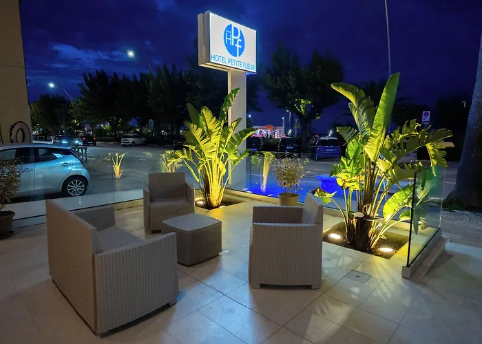 Hotel Petite Fleur Alba Adriatica
