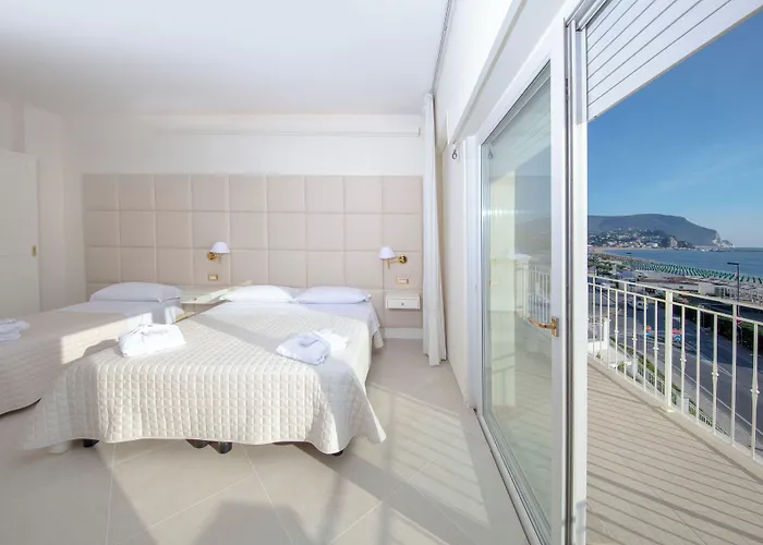Hotel Numana Palace
