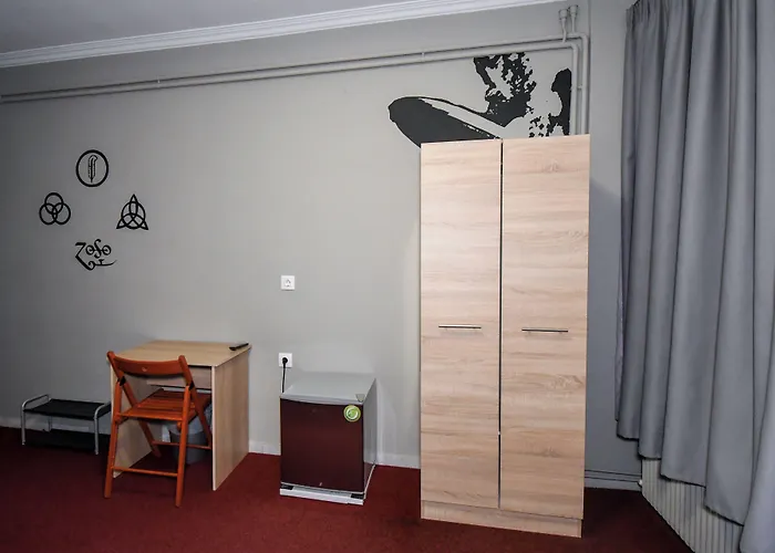 Stay Hybrid Youth Hostel Salonicco