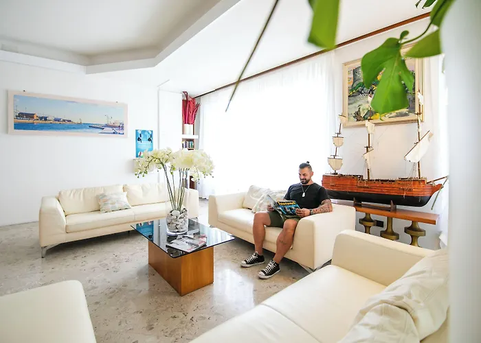Hotel Esplanade Cesenatico
