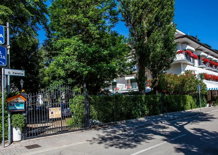 Hotel Venezia e la Villetta Lido di Jesolo