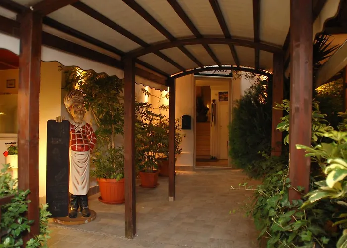 Hotel Ellymar Vada