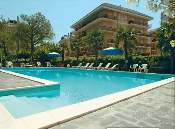 Hotel Tritone Porto San Giorgio