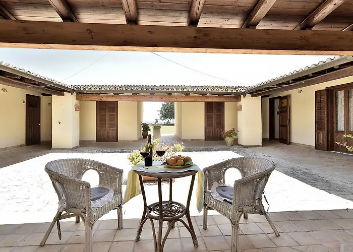 Hotel sul MareGiannina