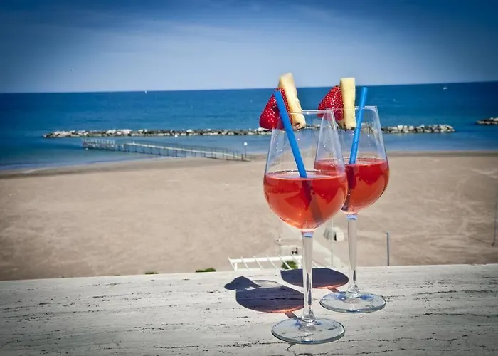 Hotel sul MareCostazzurra By Interlux