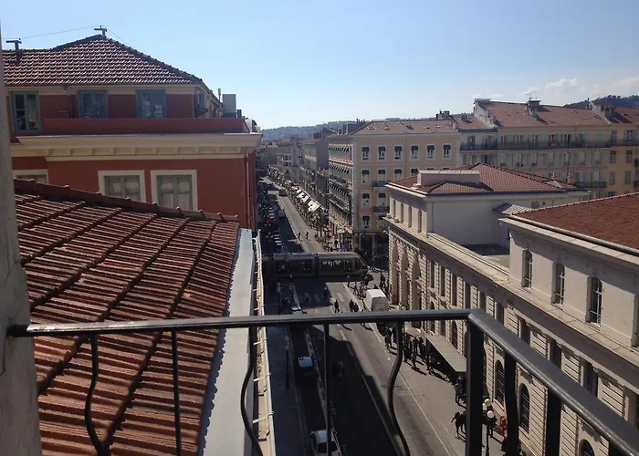 Hotel De Verdun Nizza