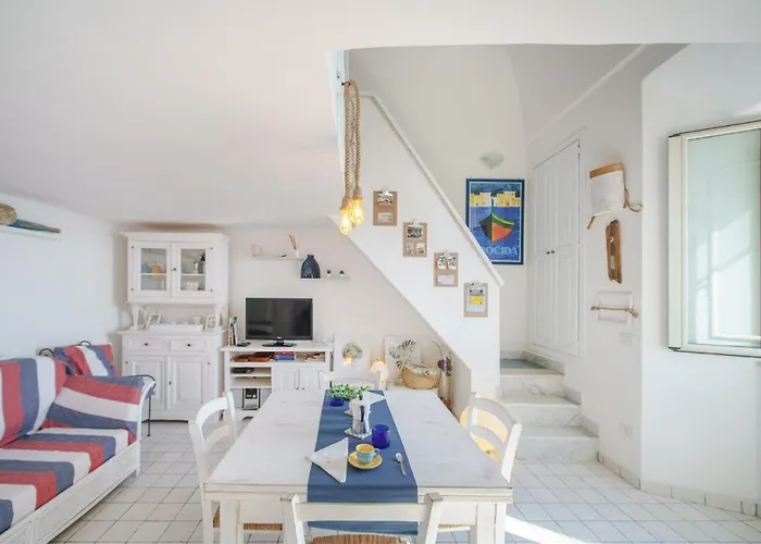 Corricella Sea Window - Gioia Apartments Procida