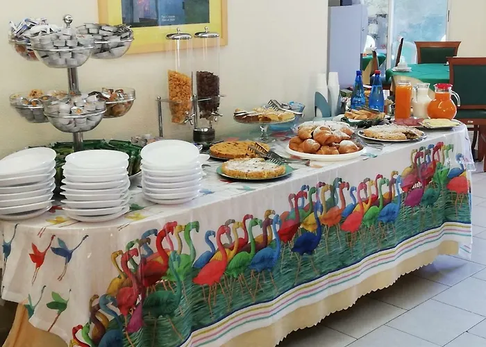 Hotel Lunik Pineto