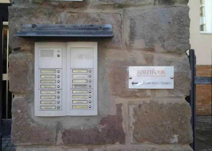 Fortyfourbandb Cagliari