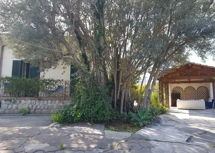 Villa Serrano Palermo